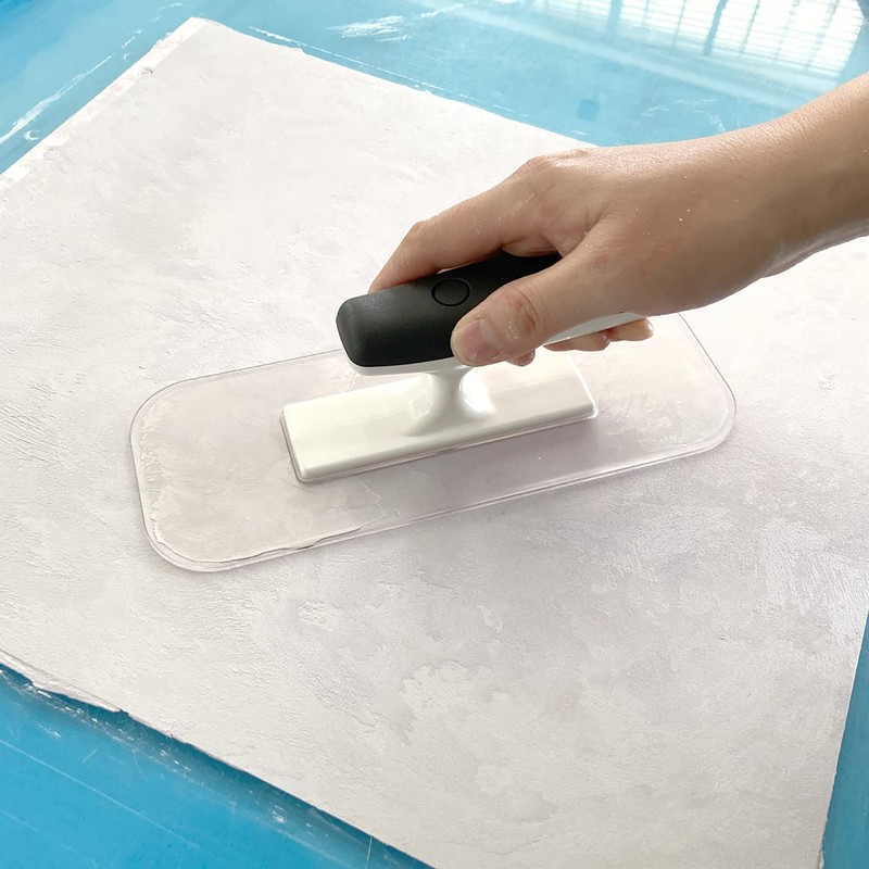Hanroy Plastic Trowel with Black Comfortable Grip Handle, Includes 3.5"