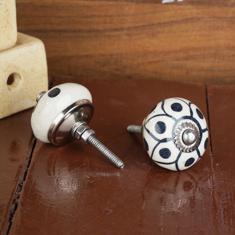 Ajuny Set of 12 Black and White Ceramic Knobs Handpainted