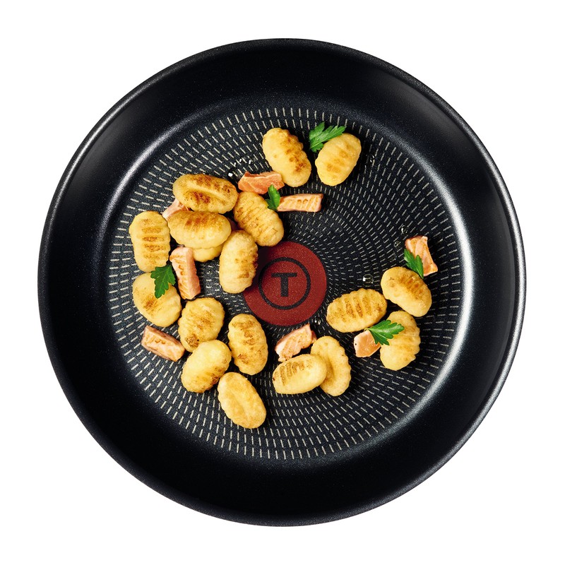 Tefal B3010272 Extra-20cm Omelette Pan, Aluminium, Black, 20 cm