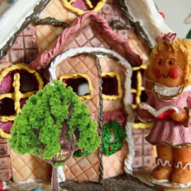 NUOBESTY 2pcs Mini Model Trees Train Scenery Miniature Trees Fake Trees Artificial Trees for DIY Crafts, Building Model