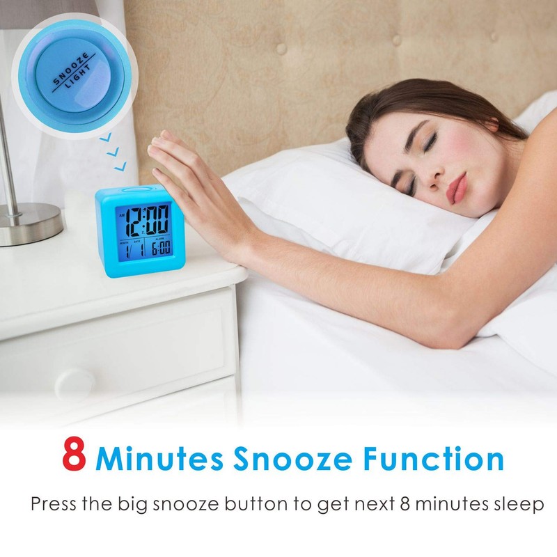 Plumeet Digital Alarm Clock Kids with Snooze and Nightlight -