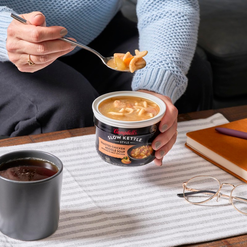 Campbell's Slow Kettle Style Roasted Chicken Noodle Soup with White