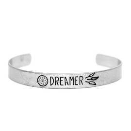 POMINA 'Dreamer' Stamped Metal Bracelet Inspirational Message Engraved Bangle Thin Cuff Bracelet for Women (Dreamer- Worn Silver)