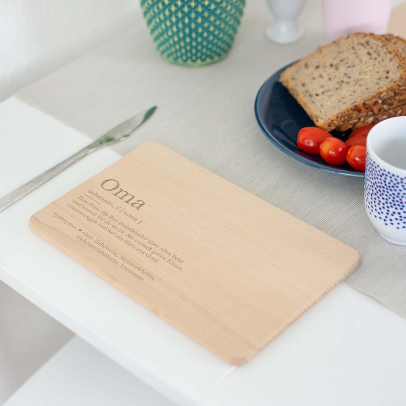 LAUBLUST Breakfast Board with Engraving – Lexikon: Das ist Oma