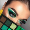 Green Eyeshadow Palette with 16 Colours - Eyeshadow Palette Matt