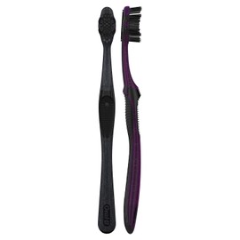 Oral-B Charcoal Toothbrush Whitening Therapy, Medium 2ct