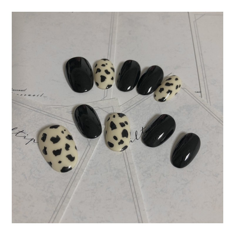 Black leopard handmade nail tips / 블랙호피 수제네일팁