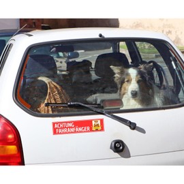 Olanmarp Funny Car Magnetic Sign "Achtung Fahranfänger" - Strong Adhesion, Flexible & UV Resistant - Perfect for Cars and All Metal Surfaces - Approx. 20 x 5 cm - up to 190 km/h