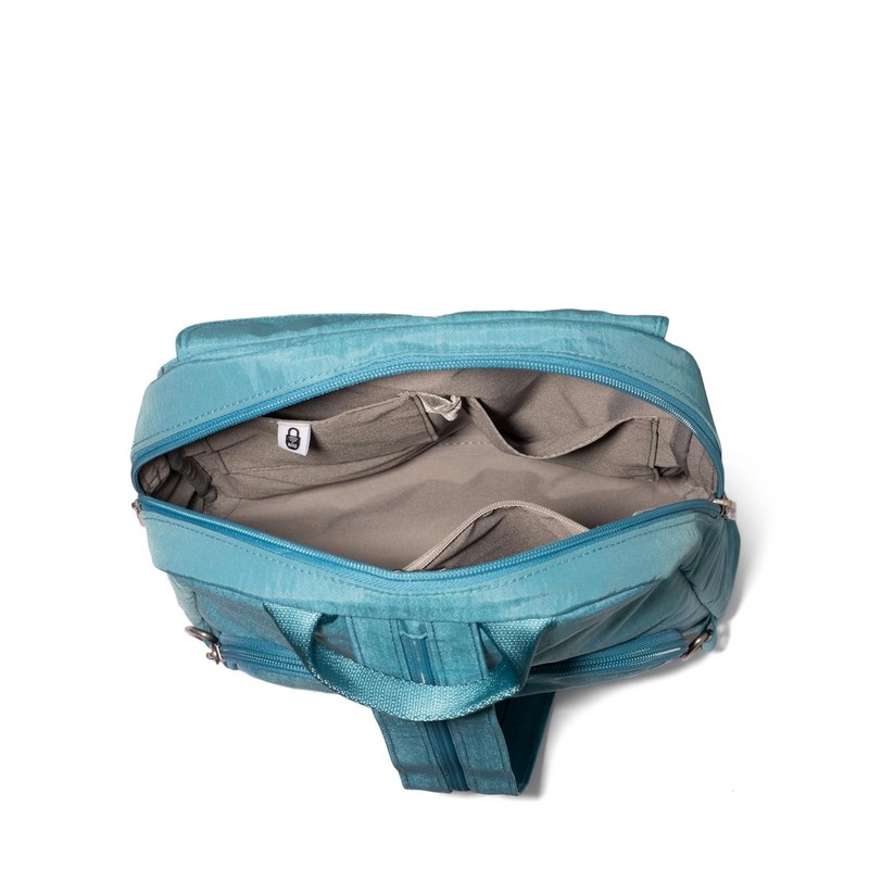 Baggallini Coastal Flip Lock Day Pack