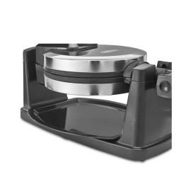 BELLA Rotating  Waffle Maker,  Stainless Steel
