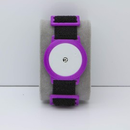 Freestyle Libre 1/2 Sensor Armband Holder - Super Soft Elastic Fabric - Black/Purple