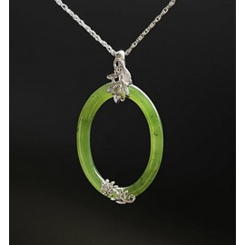 Unbranded 18" Sterling Silver & Genuine Nephrite Jade Oval Floral Pendant Necklace