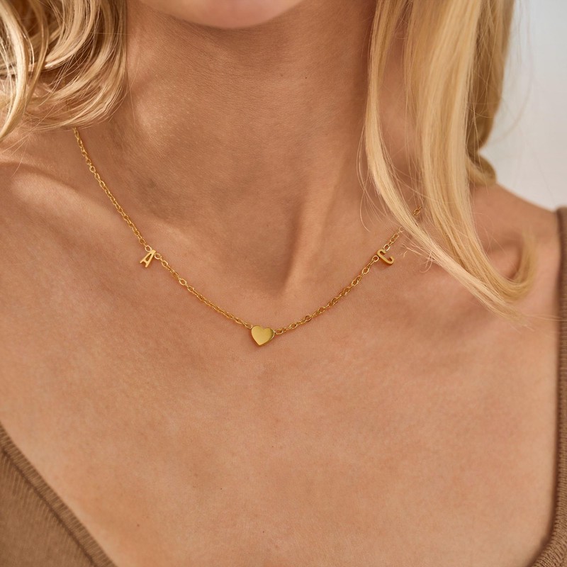 JSJOY Gold Heart Letter Necklace for Girlfriend Letter A-Z Cute