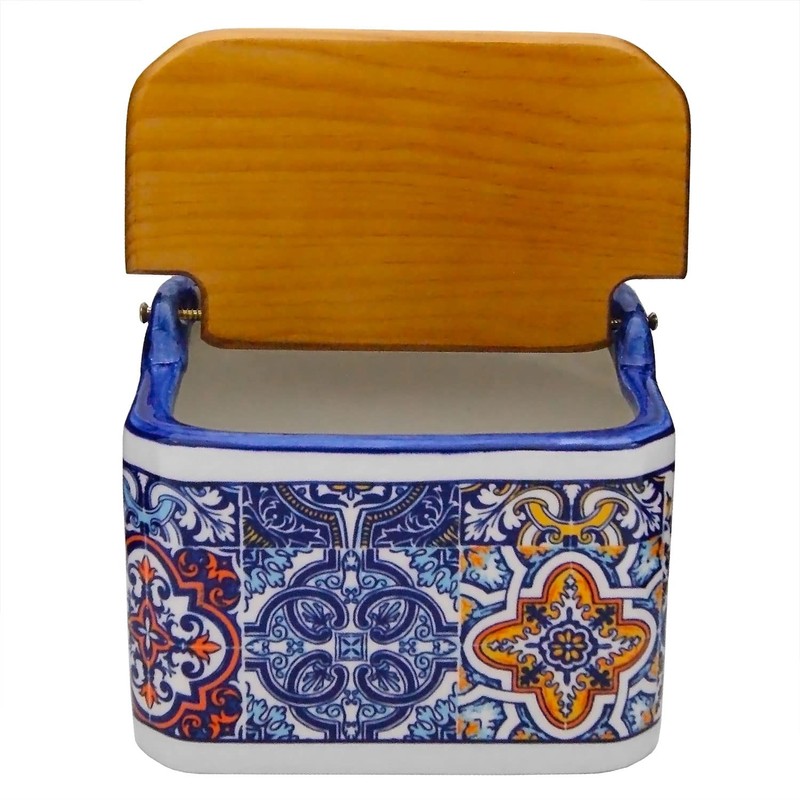 Portuguese Pottery Alcobaça Ceramic Decorative Salt Cellar with Lid for