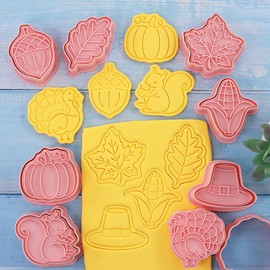 Cortadores de galletas de Acción de Gracias, 8 piezas, diseño de pavo, calabaza, hojas de arce, ardilla, sellos de bellota (Acción de Gracias)