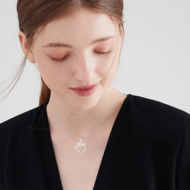 Anmpab Finger Necklace Punk Stainless Gesture Sign Finger Pendant Necklace for Women Women Friendship Jewelry (Silver)