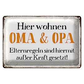 Dekoratives Blechschild 'Hier wohnen OMA & OPA | Elternregeln außer Kraft' | Geschenk für Großeltern | Nostalgischer Stil | 18 cm x 12 cm
