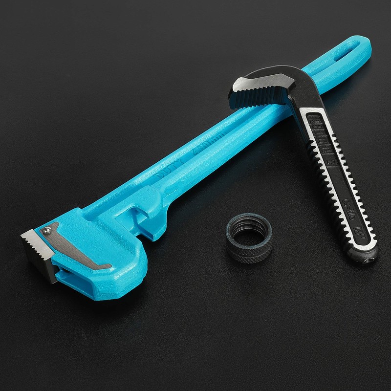 DURATECH 18-Inch Heavy Duty Pipe Wrench, Adjustable Plumbing Wrench, Malleable
