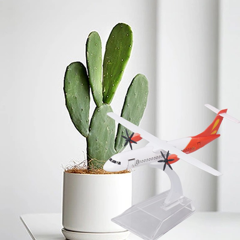 ATR‑72 Airliner Model Colorfast Simulated Exquisite High Strength Alloy Airplane