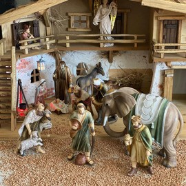 FADEDA Comet, wooden, height: 4 cm, hand-painted, detailed nativity figures, Christmas table decoration, nativity accessories