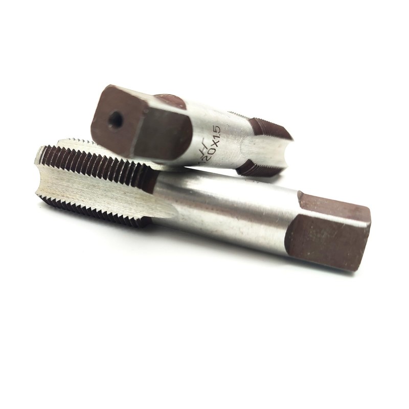 AtticZone M20 x 1.5 Metric Hand Thread Tap, Right Hand,