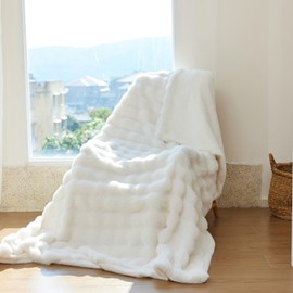 White Faux Fur Throw Blanket for Couch - Soft Plush Fluffy Fuzzy Bed Blankets for Sofa Bedroom, Cute Warm Furry Bubble Blanket, 63"x79"
