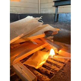 Woodcycle Natural Firelighter Bags - Environmentally Friendly Fire Starters for BBQ's, Stoves, Pizza Ovens, Camp Fires, Chimeneas and Safe for Charcoal Cooking (10)