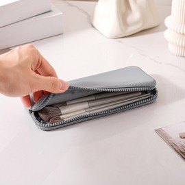 WHHJM Silicone Makeup Brush Holder Travel Makeup Bag Soft Portable Brush Organizer, Large Travel Essentials Makeup Brush Case Zipper Pouch (Dark Grey)