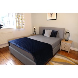 Soroor Bedding Fitted Sheet – King Size Deep Pocket Luxurious Super Soft Microfibre Fabric, Easy Care Shrinkage and Fade Resistant, Strong Elastic Hem, Bed Sheet 150 X 200 X 30 CM (Grey, King)