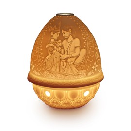 LLADRÓ Divine Love Lithophane. Porcelain Litophane.