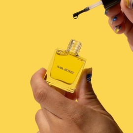 Twinkled T Nail Honey - Organic Nail Growth Oil for Strength & Moistured Manicure - Blend with Golden Jojoba, Argan, Coconut, & Nourishing Oils:_Nail Oil Bottle