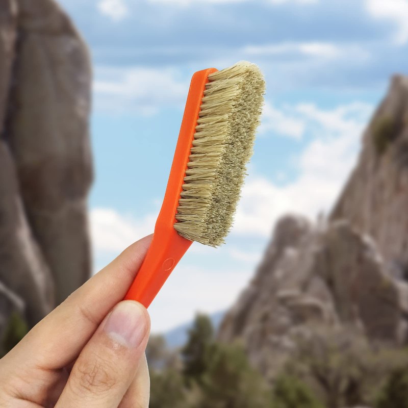 Climbing & Bouldering Brush with Natural Firm Boar's Hair Bristles