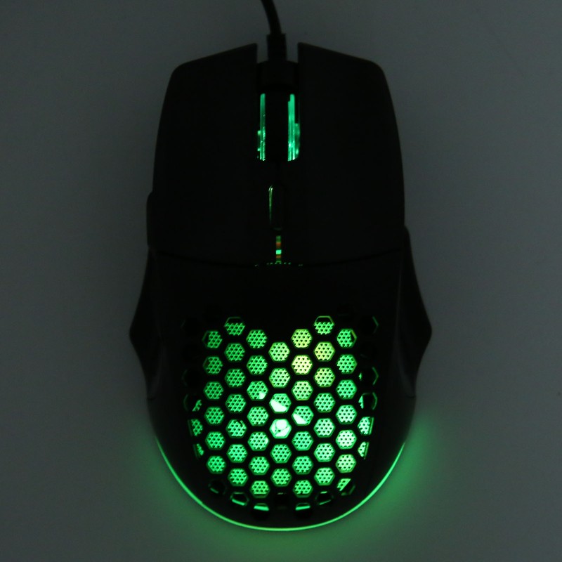 Honeycomb Mouse RGB Wired Gaming Mouse Lightweight Quick Answer RGB