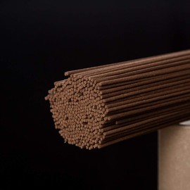 Superior Natural Sandalwood Incense Sticks - 410 Pieces Per Pack - Approx 10min Burn Time - Multiple Aromatic Scents Available in Gift Ready Packaging (Dark Eaglewood Bulk Pack -410 Pieces)