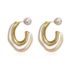 YISXVD Vintage Irregular C Shape Open Pearl Hoop Earrings Chunky White Pearl Earring Valentine Statement Jewelry, Large, Metal, No Gemstone