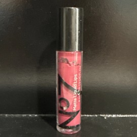 No7 Matte Liquid Lipstick Courage - .13oz Courage unsealed unused see pictures