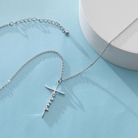 Ruirenan Women Fashion Luck Clover Faith Jesus Cross Pendant Necklace for Her Mother Daughter Sister Birthday Christmas Mother's Day Religious Christian Gifts (jesus cross necklace)