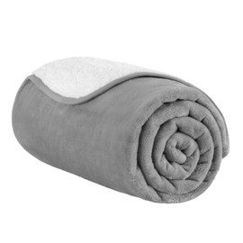PETHUR Waterproof Dog Blankets for Medium Dogs, Medium Cat Blanket Washable for Couch Protection, Sherpa Fleece Dog Blanket Reversible, Grey, M