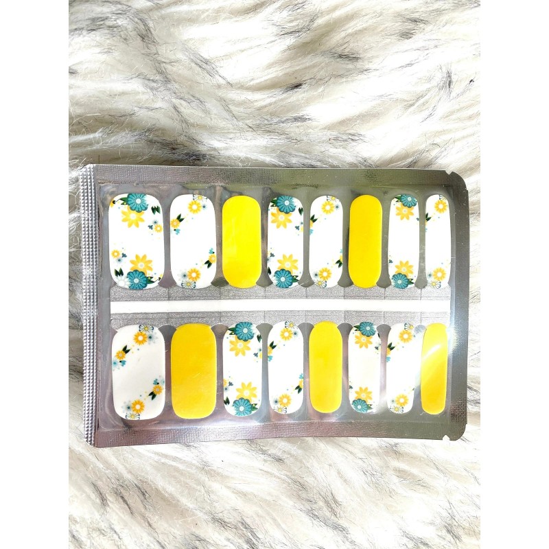 ManiCURE Nail Polish Spring Buttercup Floral Design, ManiCURE Real Nail