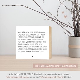 Wunderpixel® Holzbild Ich liebe dich für jedes Lächeln - Liebeserklärung - Aufsteller 15x15x2cm zum Hinstellen/Aufhängen - schwarz-weißes Holz-Schild Wand-Bild mit Spruch Geschenk Aufmerksamkeit