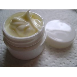 De'esseBoutique Winterblend Shea Nighttime Moisturizer with Orchid Extract (2 oz)