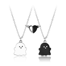BEIBXHQQ 1 Pair of Black and White Ghost Necklace, Magnet Pendant, Magnetic Necklace, Friendship Necklace, Bff Necklace, Cartoon Ghost Necklace, Good Friend Necklace