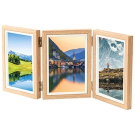 CENPEK Üçlü Fotoğraf Çerçevesi, 7 inç Fotoğraf Çerçeveleri, 180° Katlanabilir Menteşeli Katlanır Ahşap Resim Çerçevesi, Masaüstü Aile Arkadaşlar için Dikey Cam Ön Standlı, Ahşap Rengi