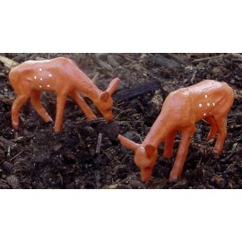 Larry G Scale Spotted Deer Miniatures (2 Pcs) 1/24 Scale G Scale Diorama Accessory Items