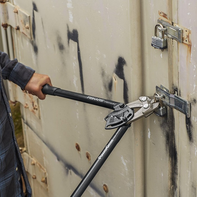 Fiskars PowerGear Bolt Cutter (24 Inch), Heavy Duty For Cutting