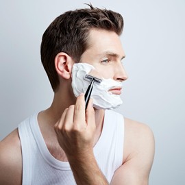 ZWILLING Safety Razor with Closed Comb for Wet Shaving