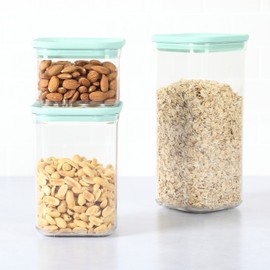 Martha Stewart Langstaff 6 Piece 60 oz, 37 oz, 17 oz Square Stackable Container Set w/Martha Blue Lid