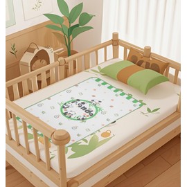 Landofgenie Incontinence Bed Pads Waterproof Washable Reusable Pee Pad Cute Print 30"x45.5" Green Mattress Protector for Adults Panda