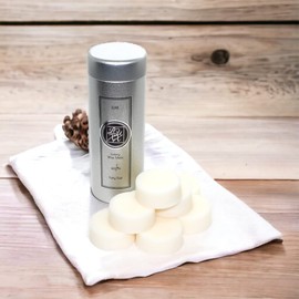 LUXX Creations | Luxury Coconut Wax Melts 8 x ~20g | Fairy Dust | Apple, Rose, Lily, Sandalwood, Musk, Vanilla | 120+ Hours Scent Burning Time