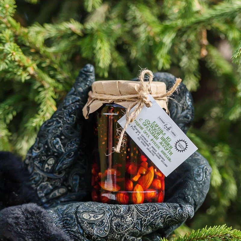 Taiga Cache Nuts in Pine Syrup Assort In One Jar